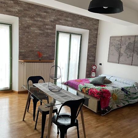 Una Finestra Sul Centro Storico Reggio Emilia Exteriér fotografie